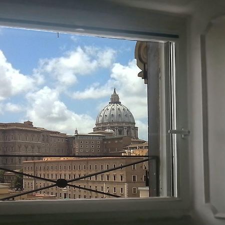 La Rosa Del Vaticano Luxury Apartment Rome Bagian luar foto